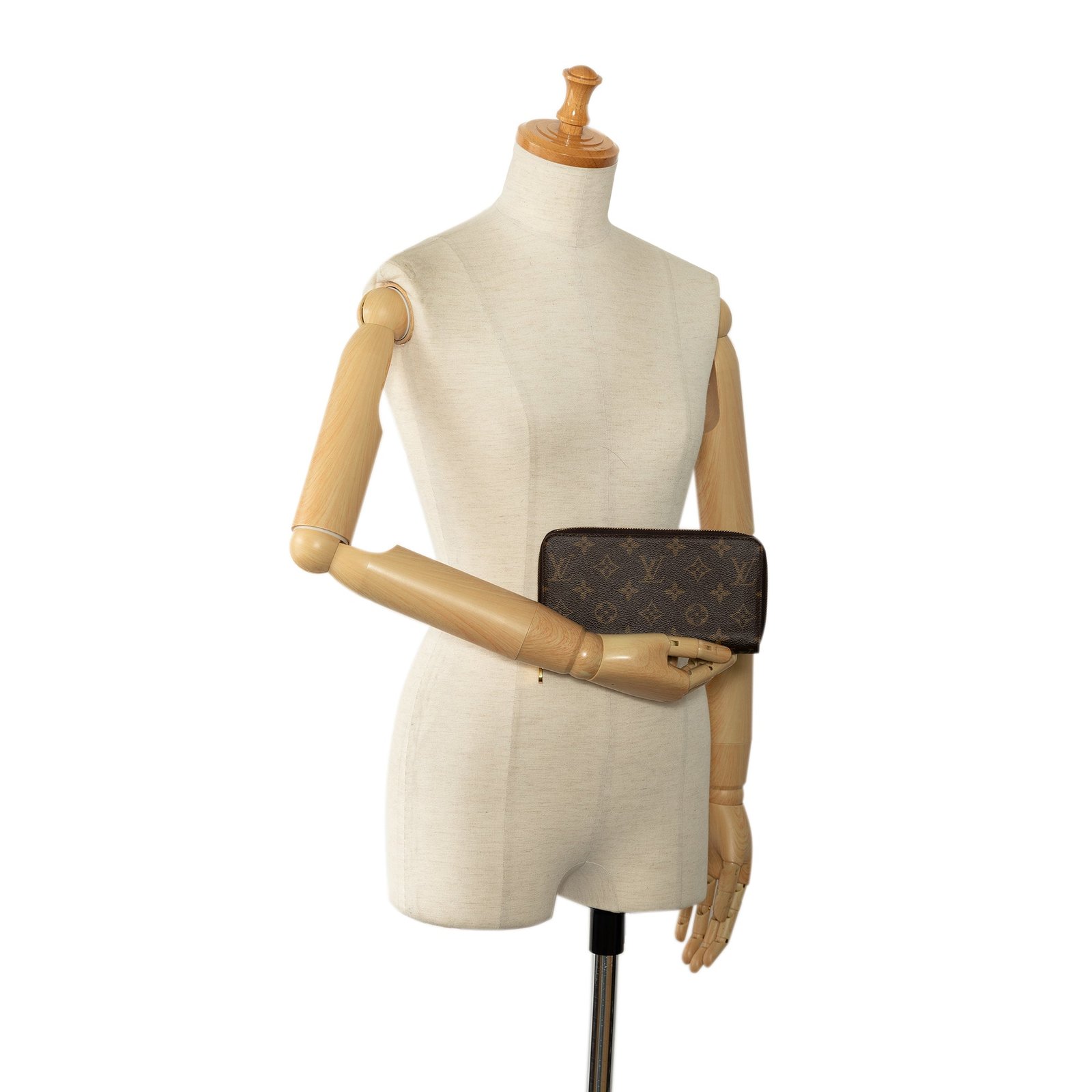 Brown Louis Vuitton Monogram Zippy Wallet | AlmaBagz - Image 11