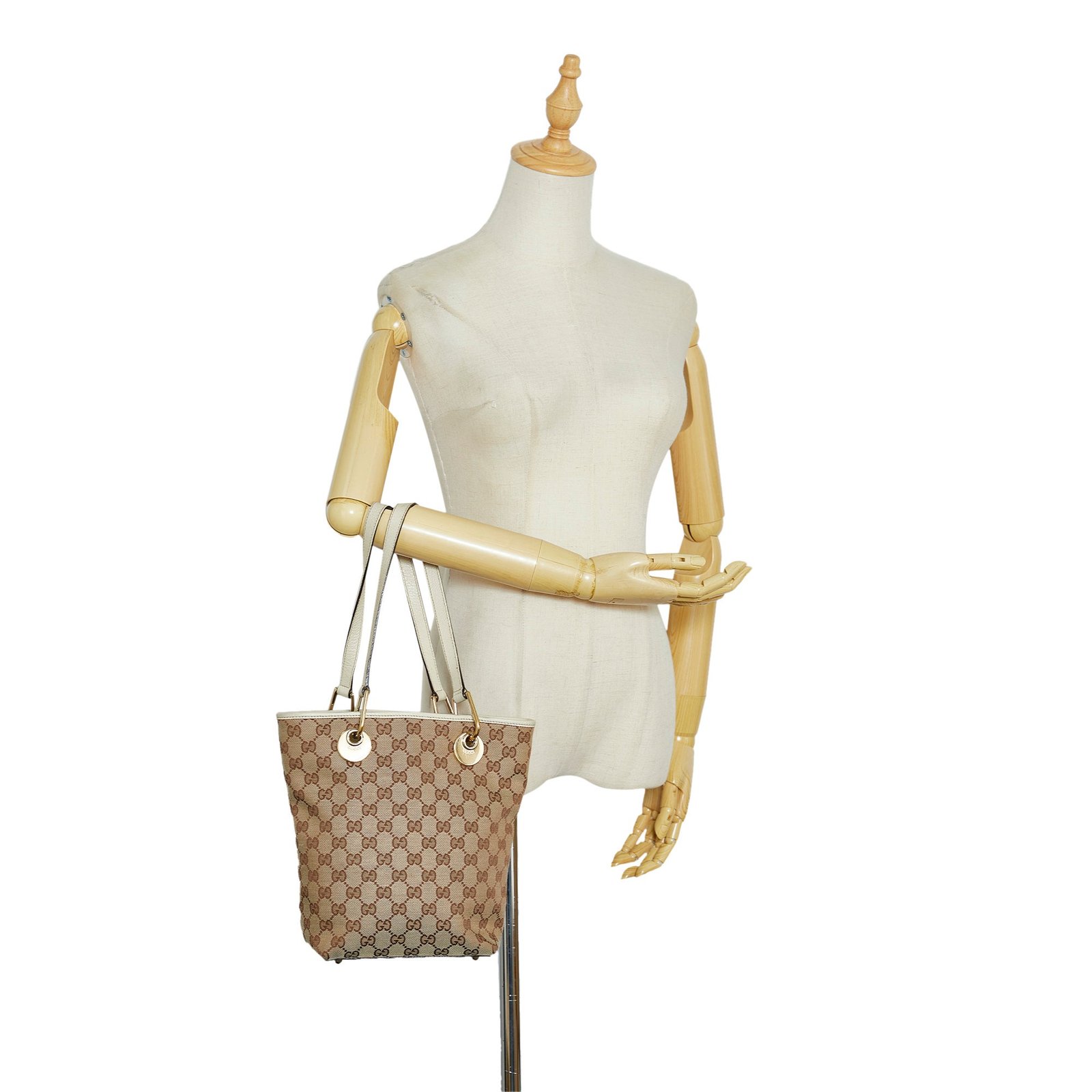 Brown Gucci GG Canvas Eclipse Tote Bag | AlmaBagz - Image 8