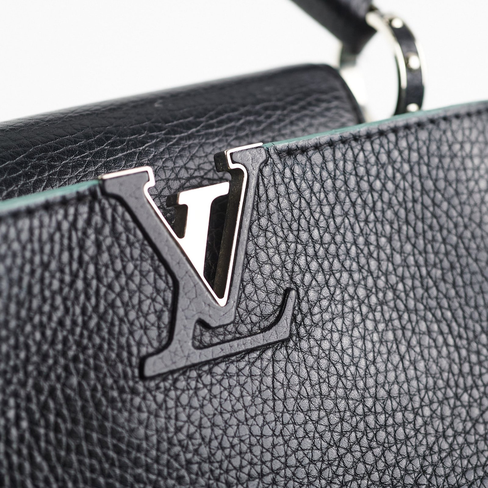 19/7- Louis Vuitton Capucines BB Taurillon Black | AlmaBagz - Image 18