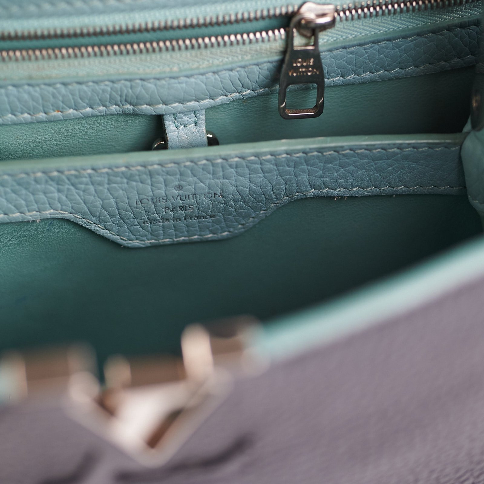 19/7- Louis Vuitton Capucines BB Taurillon Black | AlmaBagz - Image 8