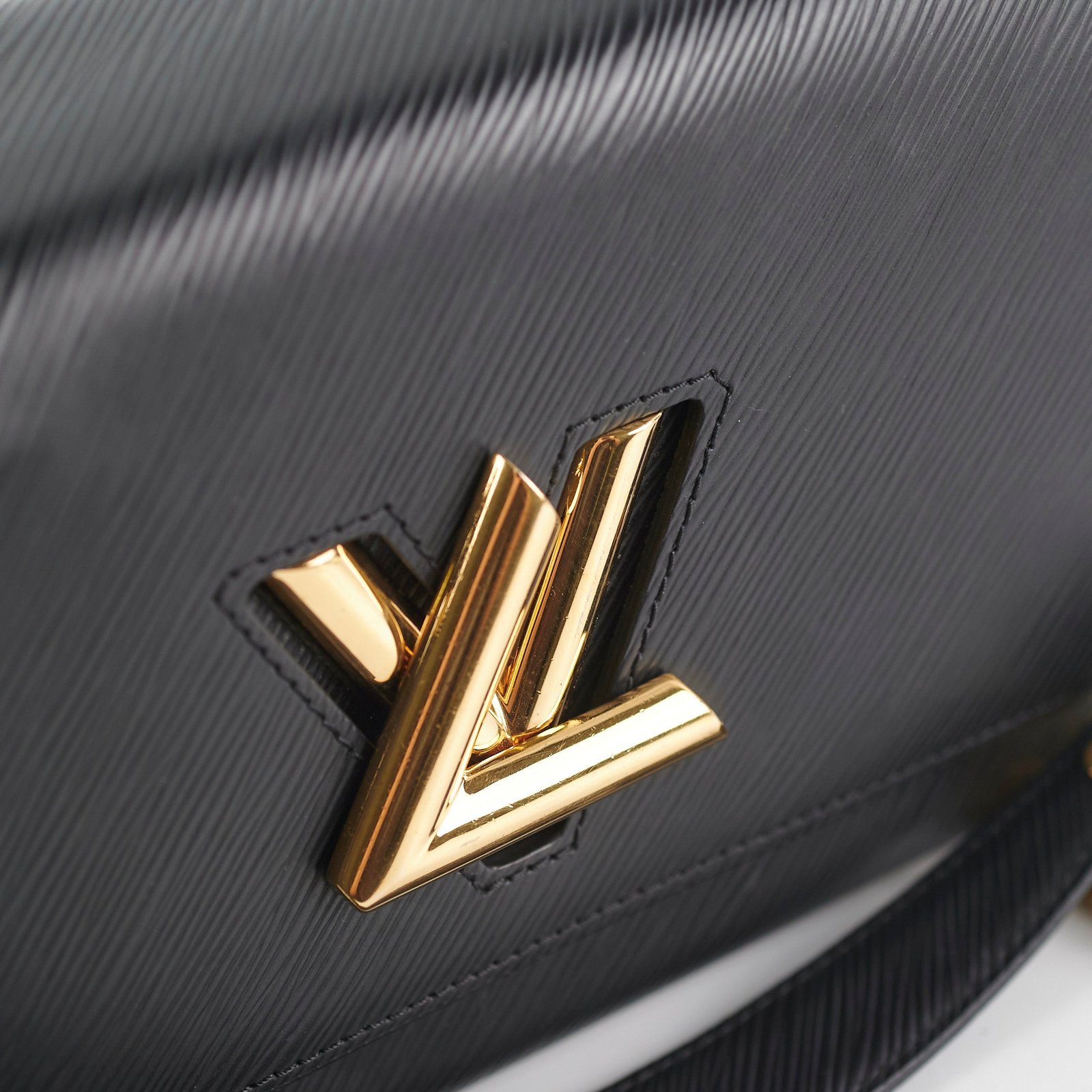 18/7- Louis Vuitton Twist MM Black Bag | AlmaBagz - Image 13