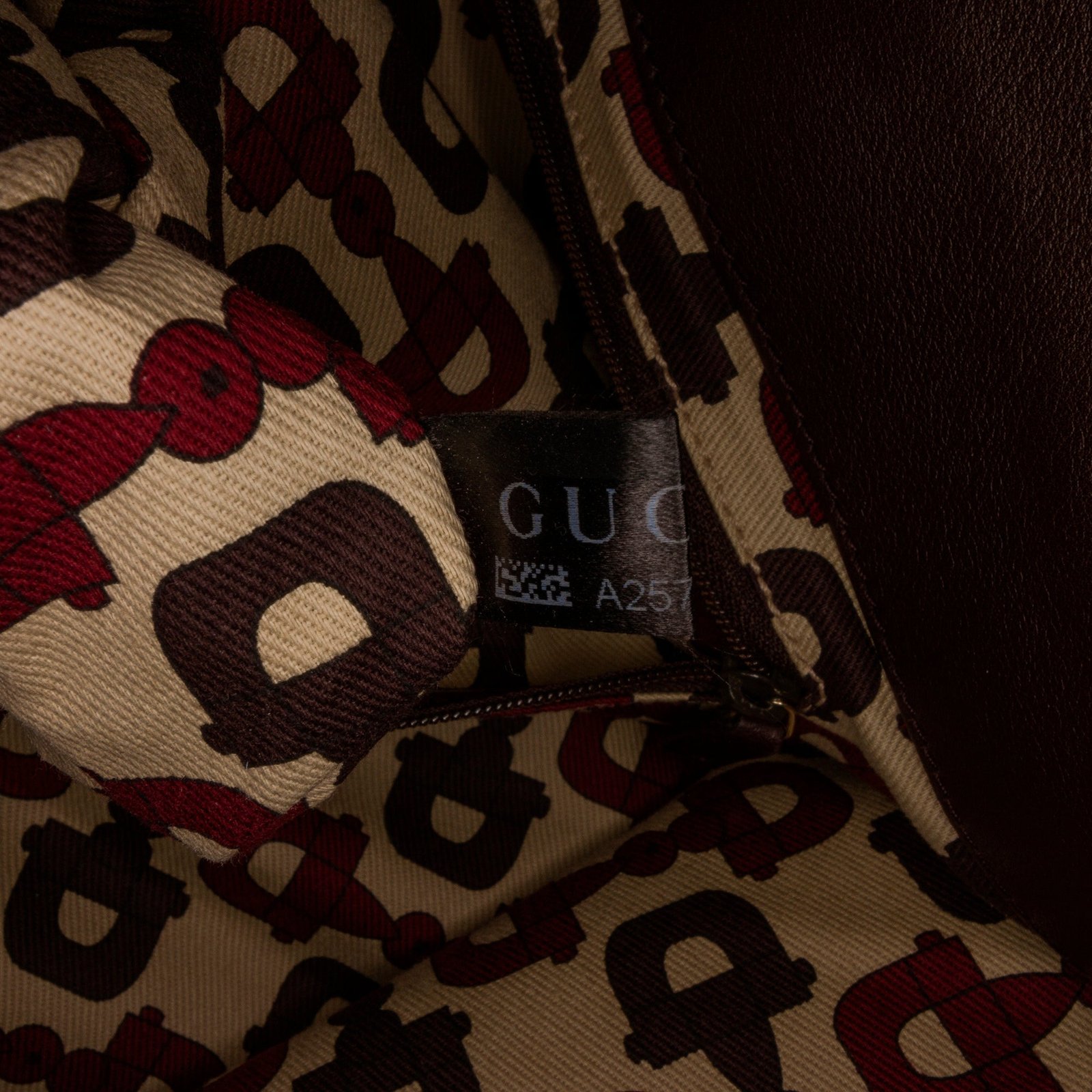 Brown Gucci Guccissima Abbey D-Ring Tote Bag | AlmaBagz - Image 10