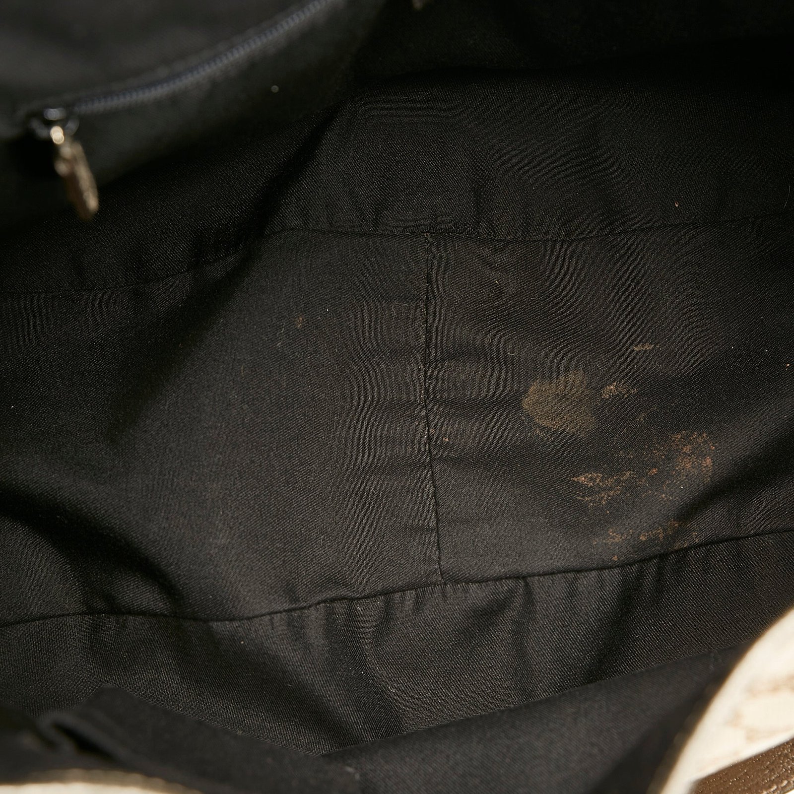 Brown Gucci GG Canvas Abbey Tote | AlmaBagz - Image 5