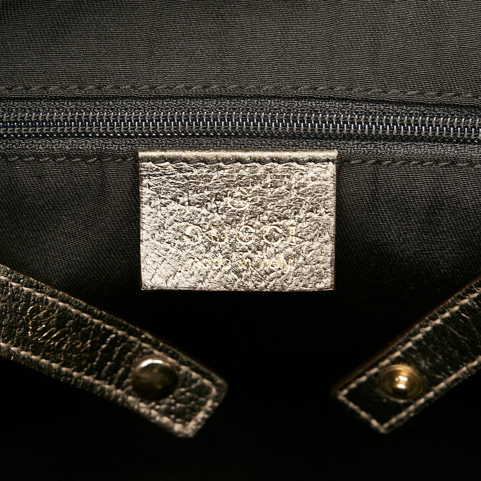 Brown Gucci GG Canvas Abbey Tote | AlmaBagz - Image 7