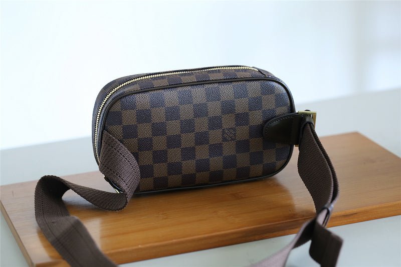 Jane bags - Louis Vuittons - 9392 | AlmaBagz - Image 4