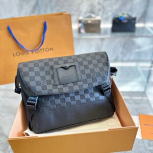 Jane bags - Louis Vuittons  - 15139 | AlmaBagz