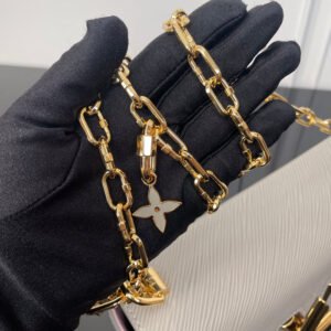 Jane Bags- Louis Vuittons - 15882 | AlmaBagz