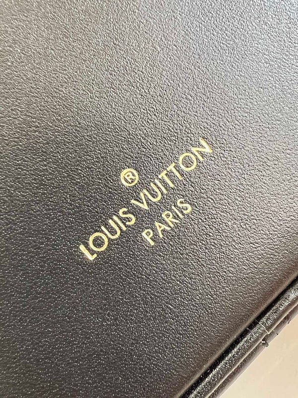 Jane Bags- Louis Vuittons - 16126 | AlmaBagz - Image 5