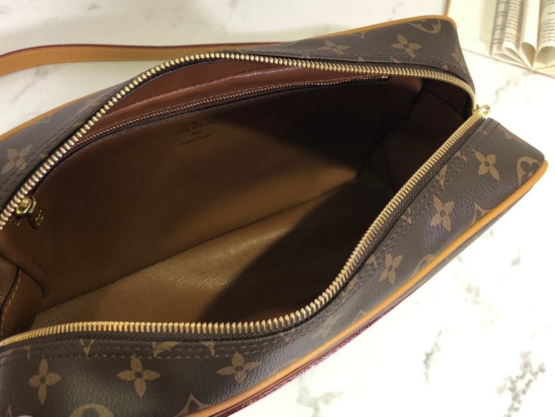 Jane Bags- Louis Vuittons - 16035 | AlmaBagz - Image 9