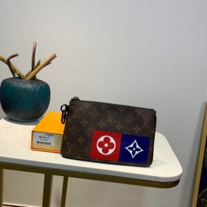 Jane bags - Louis Vuittons  - 11111 | AlmaBagz