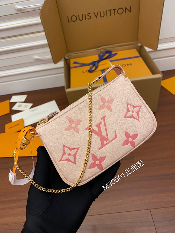 Jane Bags- Louis Vuittons - 16193 | AlmaBagz