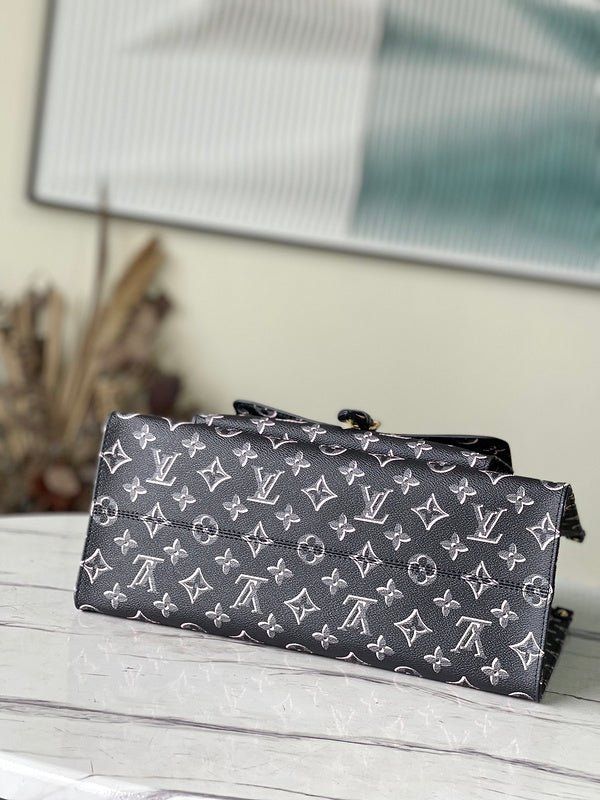 Jane Bags- Louis Vuittons - 16485 | AlmaBagz - Image 3