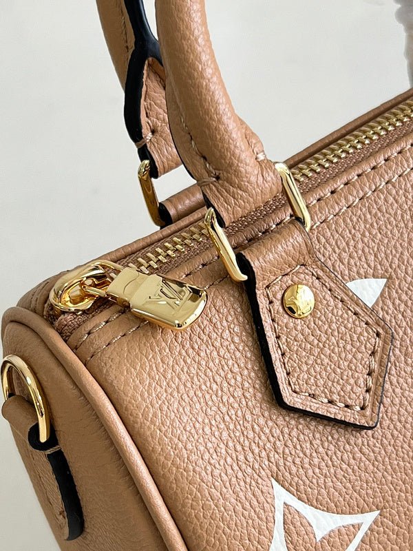 Jane Bags- Louis Vuittons - 16468 | AlmaBagz - Image 2