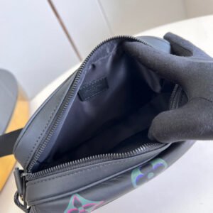 Jane bags - Louis Vuittons  - 15440 | AlmaBagz