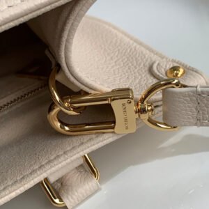 Jane bags - Louis Vuittons  - 15162 | AlmaBagz