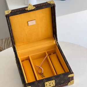 Jane  bags- Louis Vuittons  - 16832 | AlmaBagz
