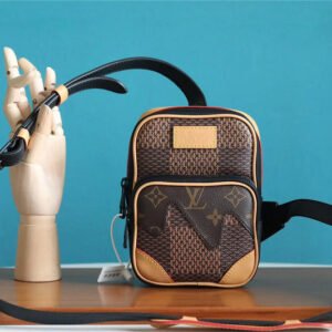 Jane  bags - Louis Vuittons  - 10389 | AlmaBagz