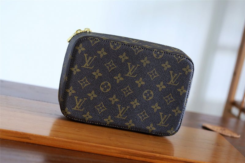 Jane bags - Louis Vuittons - 9372 | AlmaBagz - Image 3