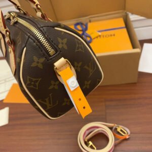 Jane Bags- Louis Vuittons  - 16312 | AlmaBagz