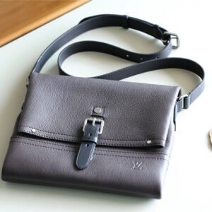 Jane  bags - Louis Vuittons  - 10493 | AlmaBagz