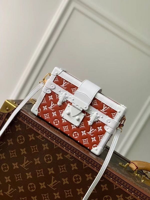 Jane Bags- Louis Vuittons - 16318 | AlmaBagz - Image 9