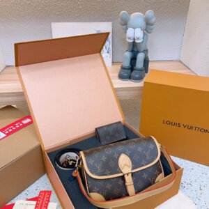 Jane bags - Louis Vuittons  - 14970 | AlmaBagz