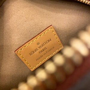 Jane bags- Louis Vuittons  - 16708 | AlmaBagz