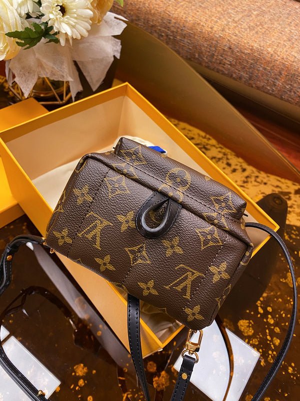 Jane Bags- Louis Vuittons - 16350 | AlmaBagz - Image 3