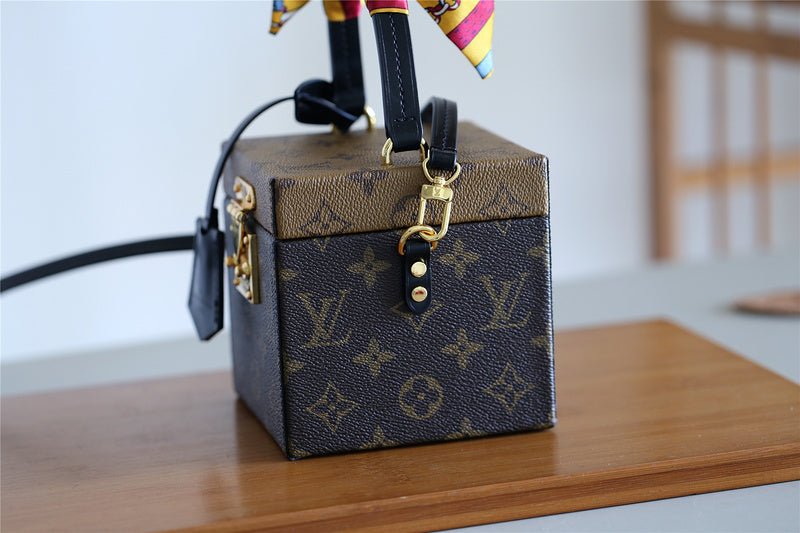 Jane bags - Louis Vuittons - 9401 | AlmaBagz - Image 4