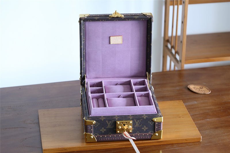 Jane bags - Louis Vuittons - 9552 | AlmaBagz - Image 10