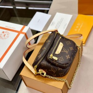 Jane bags - Louis Vuittons  - 14928 | AlmaBagz