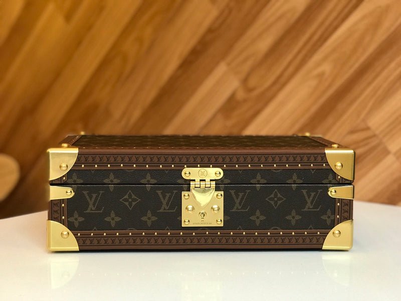 Jane Bags- Louis Vuittons - 15994 | AlmaBagz