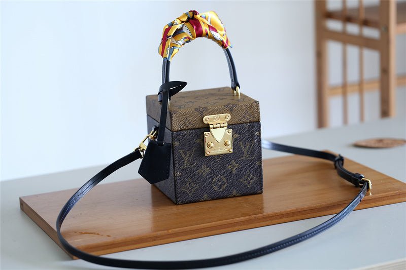 Jane bags - Louis Vuittons - 9401 | AlmaBagz - Image 11