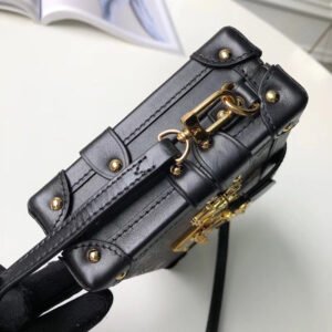 Jane  bags - Louis Vuittons  - 15594 | AlmaBagz