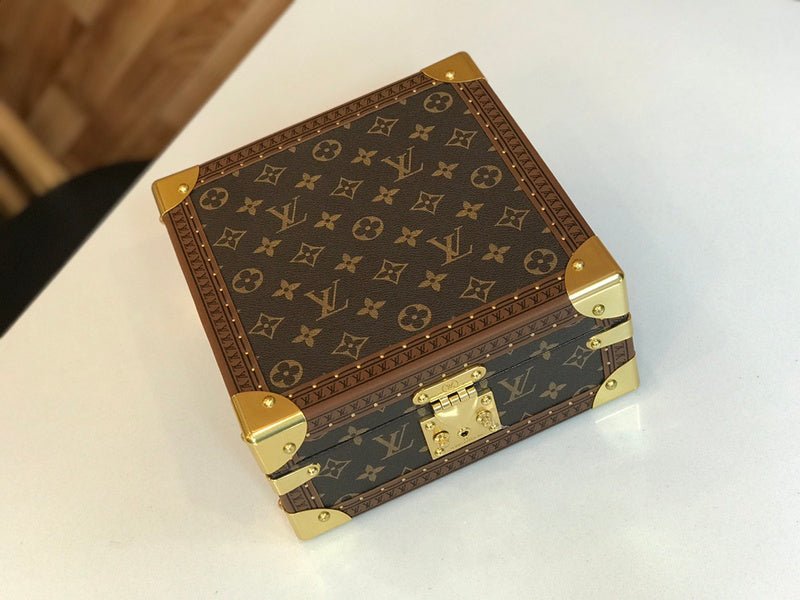 Jane Bags- Louis Vuittons - 16208 | AlmaBagz - Image 8