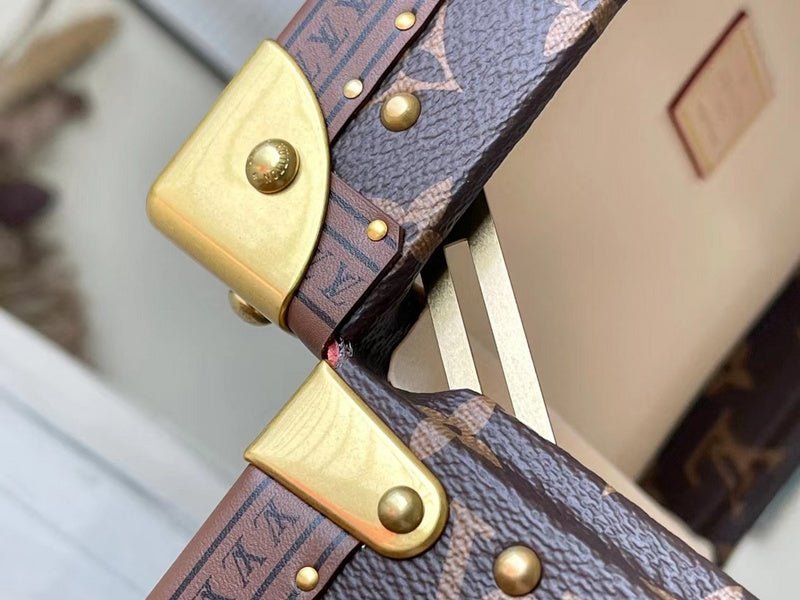 Jane Bags- Louis Vuittons - 16183 | AlmaBagz - Image 3