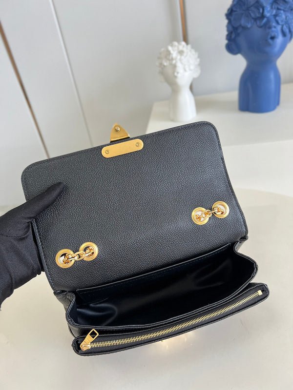 Jane Bags- Louis Vuittons - 16469 | AlmaBagz - Image 4