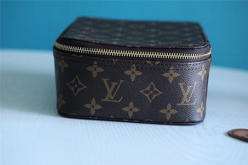 Jane bags - Louis Vuittons - 9329 | AlmaBagz - Image 4