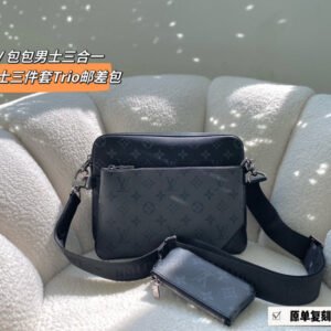 Jane bags - Louis Vuittons  - 14984 | AlmaBagz