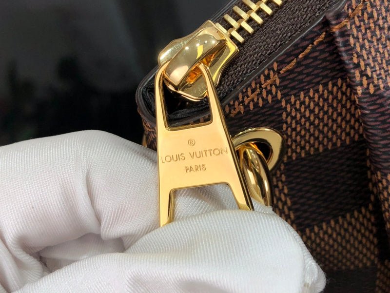 Jane Bags- Louis Vuittons - 15925 | AlmaBagz - Image 6
