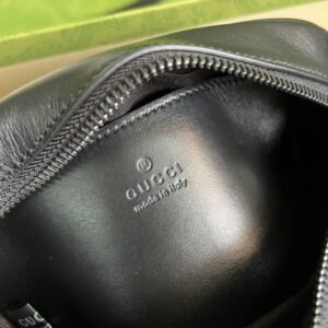 All black Gucci woman shoulder bag | AlmaBagz