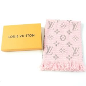 LOUIS VUITTON Scarf M70466 Main: 95% wool, Main: 3% silk, 2% polyester Rose valerine Escalp Logo Mania Shine Women Used | AlmaBagz