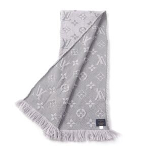 LOUIS VUITTON Scarf M74742 Main: 94% wool, Main: 6% silk Griperles Logo mania Women Used | AlmaBagz