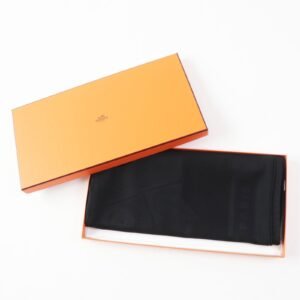 HERMES shawl cashmere black Cheval a la Couverture Rectangle Horse Blanket | AlmaBagz