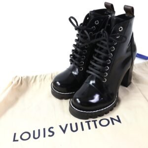 LOUIS VUITTON short boots Main: Patent black Star trail line Women 36 Used | AlmaBagz