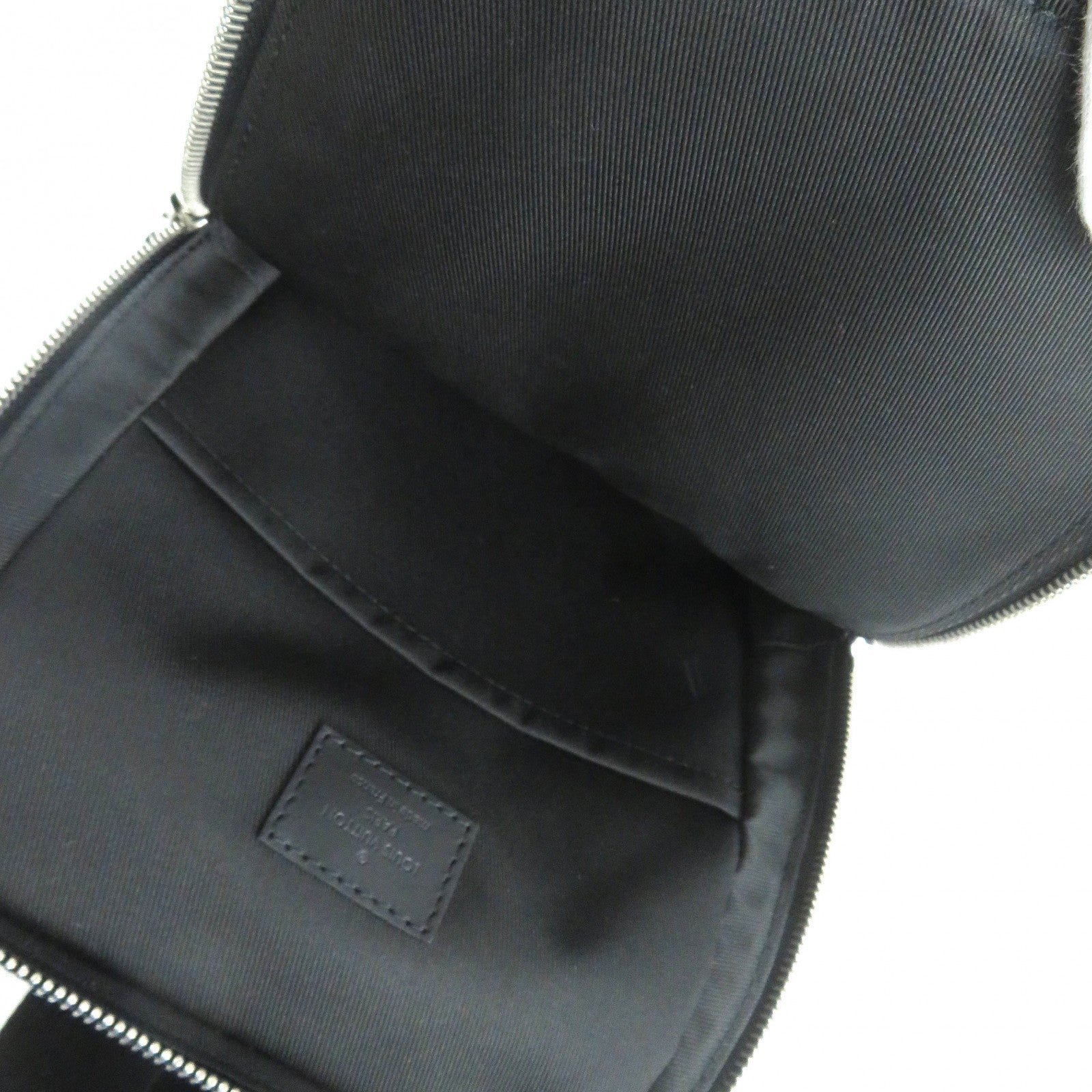 LOUIS VUITTON Sling bag N41720 Damier Anfini black Avenue sling bag | AlmaBagz - Image 10