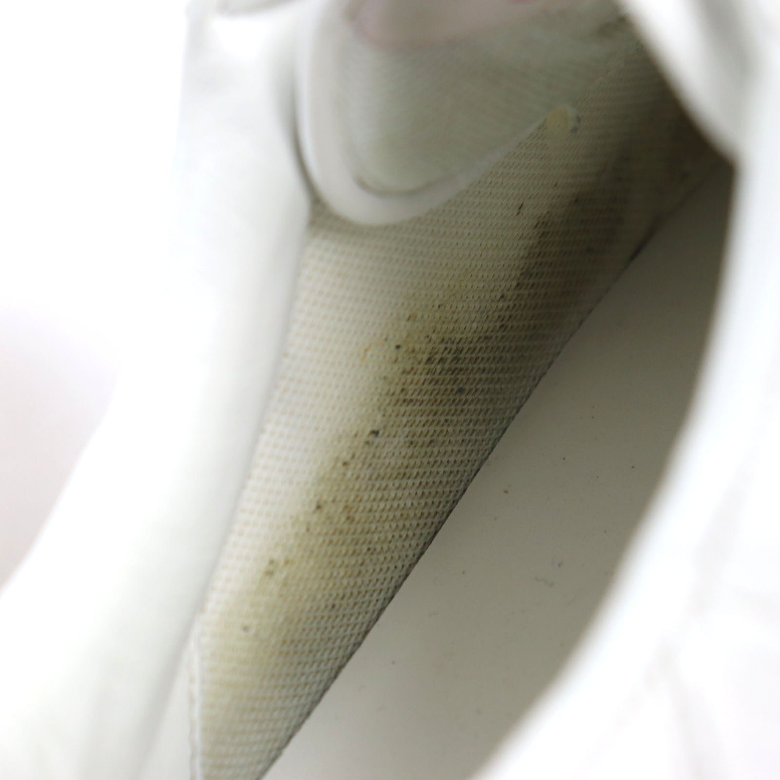 LOUIS VUITTON sneakers 1A5YOL Main: Leather White red Rivoli Line mens 8.5 Used | AlmaBagz - Image 10