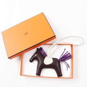 HERMES Bag charm Anyo Miro Rouge Serie Violet Cle Rodeo Charm MM | AlmaBagz