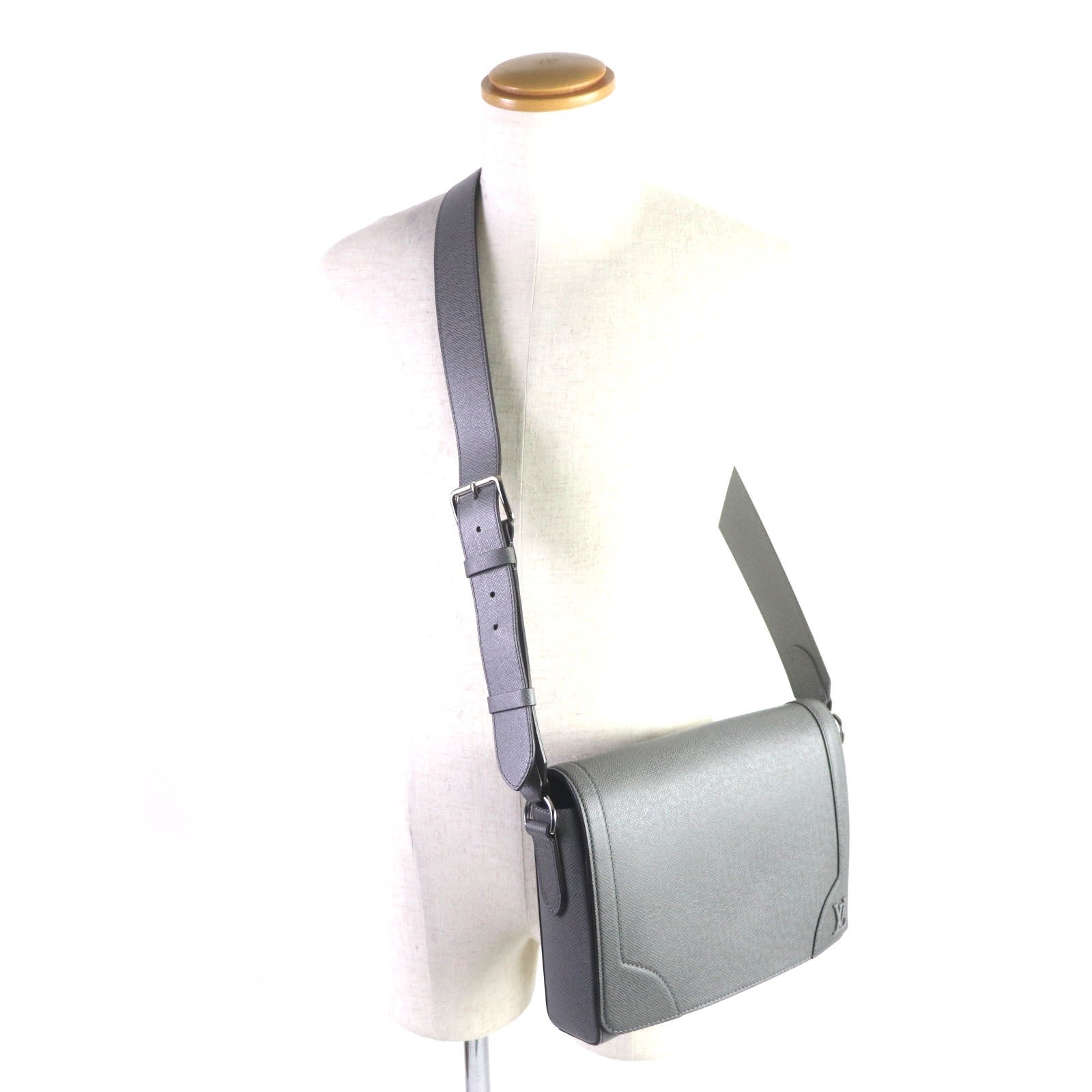 LOUIS VUITTON Shoulder Bag M30808 Taiga Leather gray Taiga new flap messenger | AlmaBagz