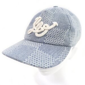 LOUIS VUITTON cap M7534L Outer: 91% cotton, Outer: 8% polyester, Outer: 1% polyurethane, Lining: 54% cotton, Lining: 46% rayon, Trim: 100% cotton Indigo blue Cap Damier Denim 3D mens Used | AlmaBagz
